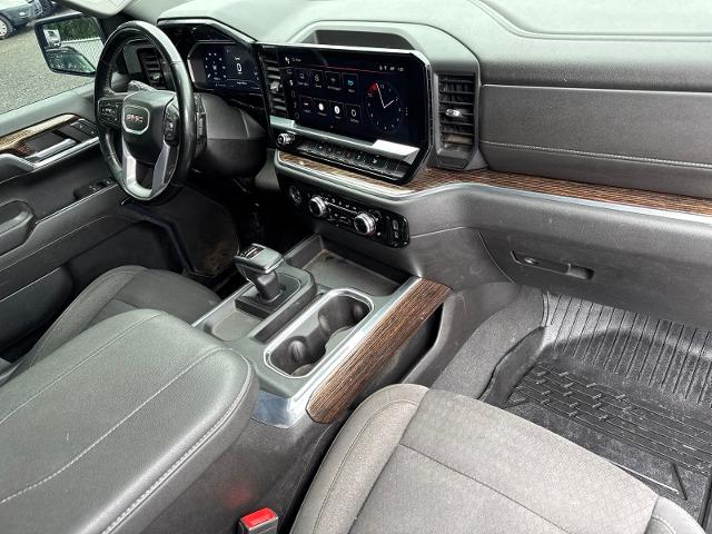 Used 2023 Desert Sand Metallic GMC  image 32