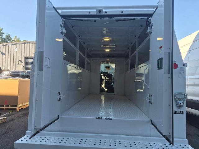 New 2027 Oxford White Ford CSV BODY image 36