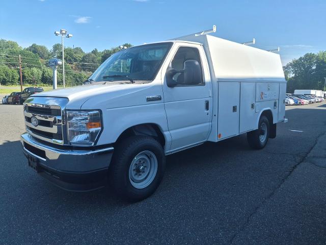 New 2027 Oxford White Ford CSV BODY image 24