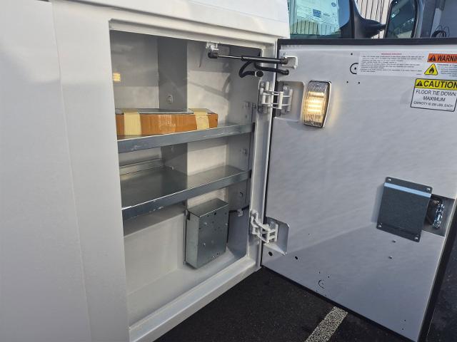 New 2027 Oxford White Ford CSV BODY image 30