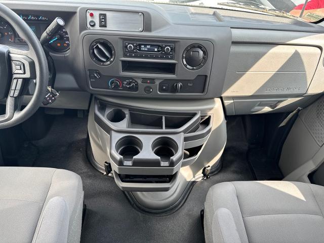 New 2024 Oxford White Ford Base image 45