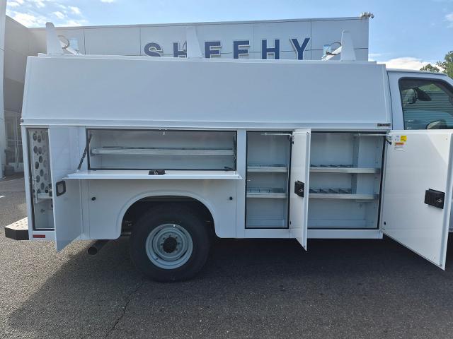 New 2026 Oxford White Ford KUV BODY image 26