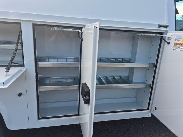 New 2026 Oxford White Ford KUV BODY image 29