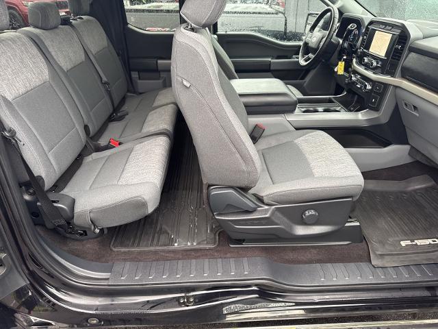Used 2021 Agate Black Metallic Ford  image 18