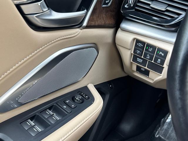 Used 2020 Performance Red Pearl Acura  image 23