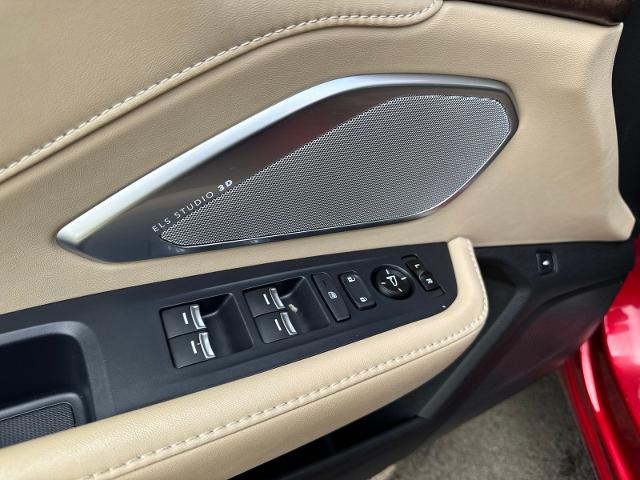 Used 2020 Performance Red Pearl Acura  image 25