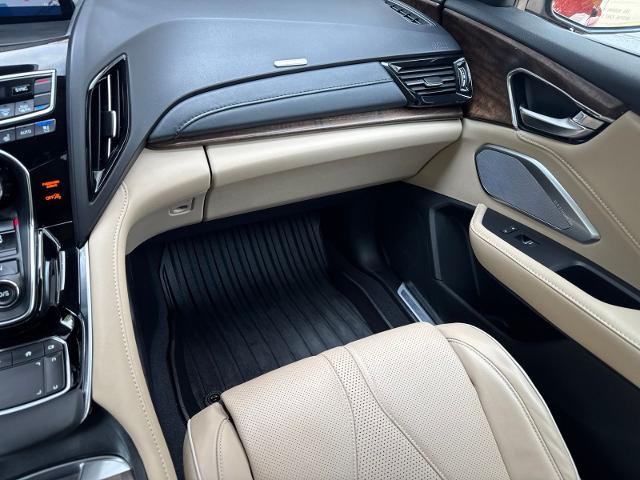 Used 2020 Performance Red Pearl Acura  image 32