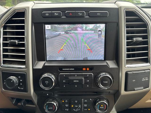 Used 2017 White Platinum Clearcoat Metallic Ford  image 22
