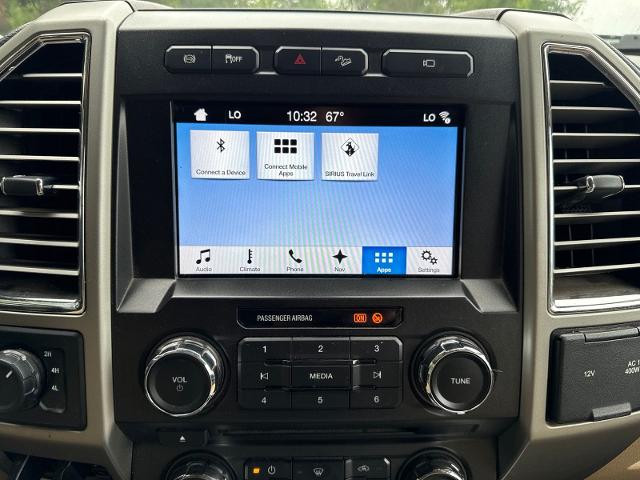Used 2017 White Platinum Clearcoat Metallic Ford  image 5