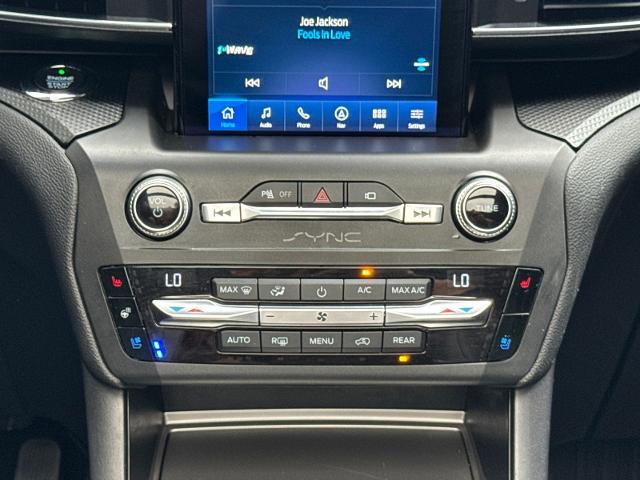 Used 2020 Magnetic Ford  image 14
