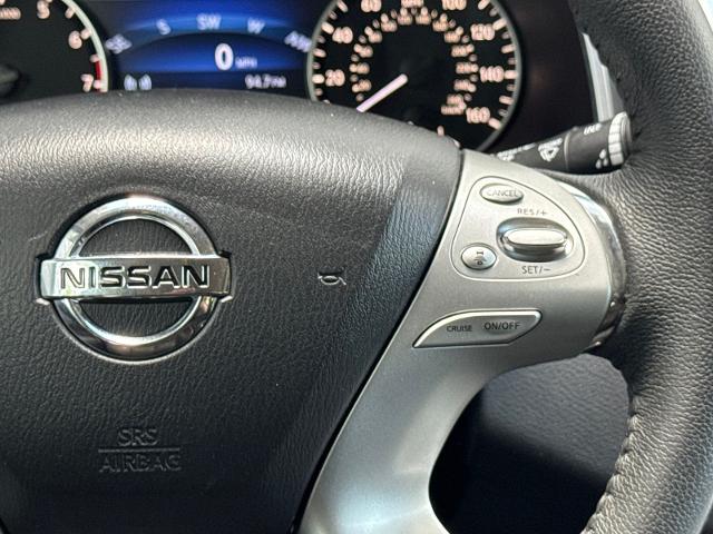 Used 2017 Magnetic Black Nissan  image 19