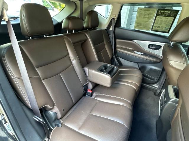 Used 2017 Magnetic Black Nissan  image 27