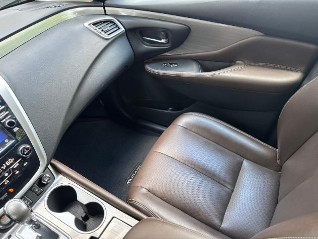 Used 2017 Magnetic Black Nissan  image 28