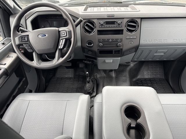 New 2024 Oxford White Ford Base image 31