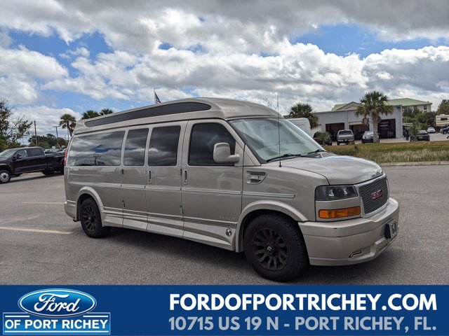 2021 GMC Savana Passenger