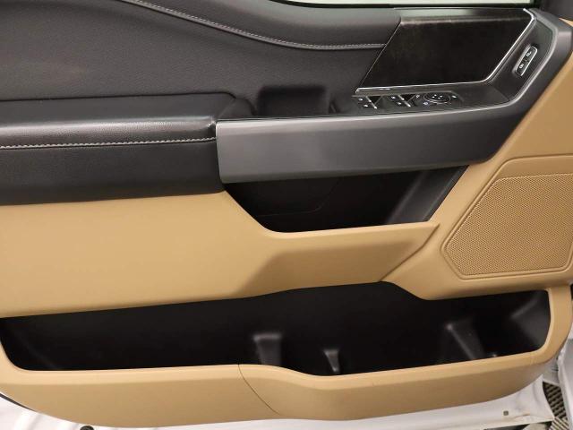 Used 2022 Oxford White Ford XLT Crew Cab image 32
