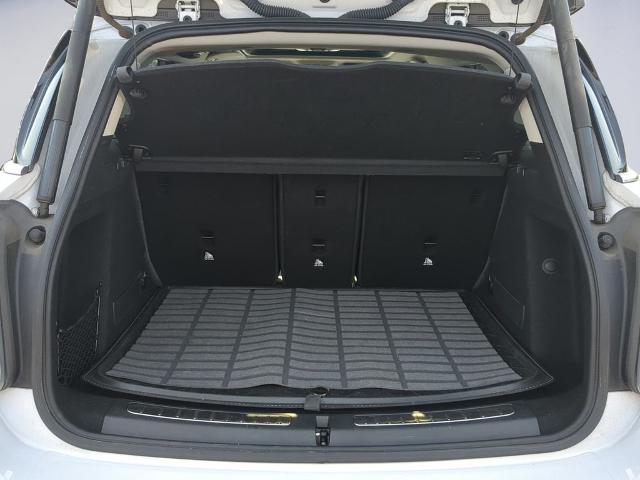 Used 2018 Light White MINI  image 21