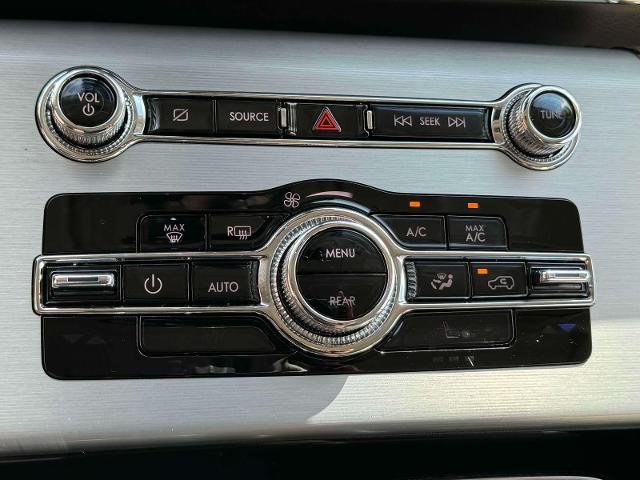 Vehicle Image 26
