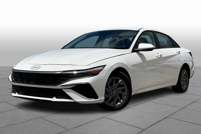 2024 Hyundai Elantra