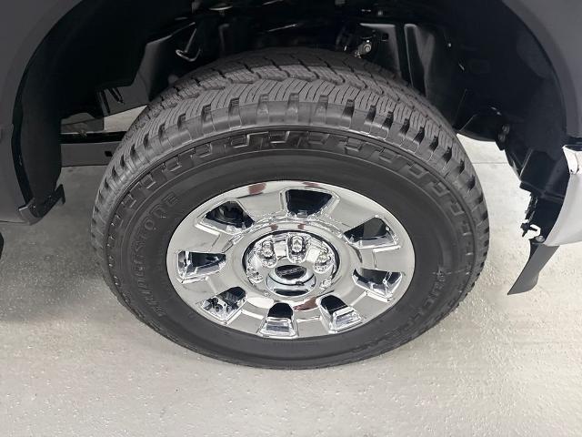 New 2026 Agate Black Metallic Ford F-350® Lariat® image 21