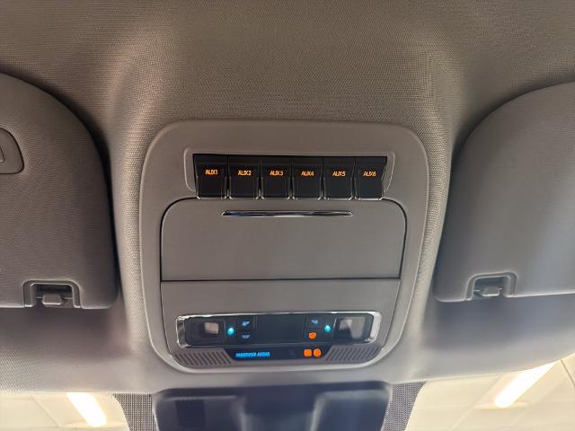 New 2026 Oxford White Ford F-350® Lariat® image 38
