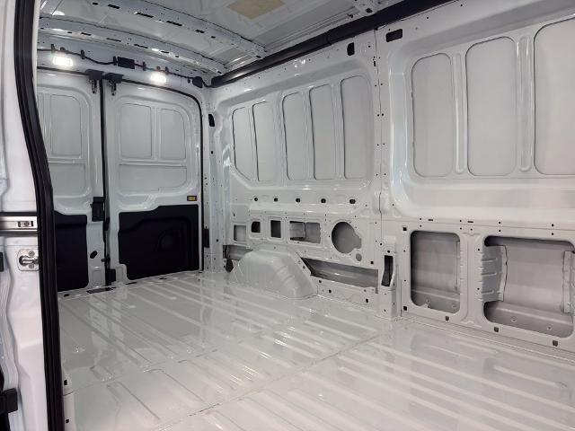 New 2027 Oxford White Ford Cargo Van image 24