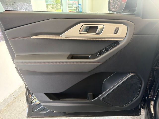 New 2026 Agate Black Metallic Ford Active image 15