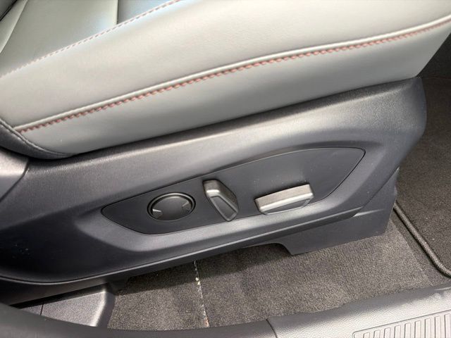New 2026 Agate Black Metallic Ford Active image 40