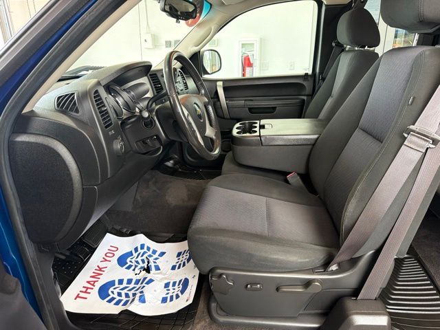 Used 2013 Blue Topaz Metallic Chevrolet  image 15