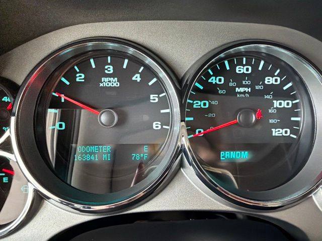 Used 2013 Blue Topaz Metallic Chevrolet  image 16