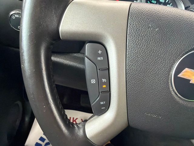 Used 2013 Blue Topaz Metallic Chevrolet  image 20