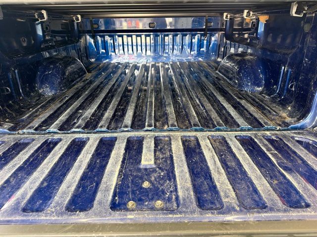 Used 2013 Blue Topaz Metallic Chevrolet  image 8
