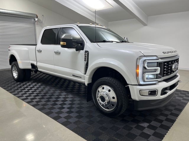 2023 Ford Super Duty F-450 Drw