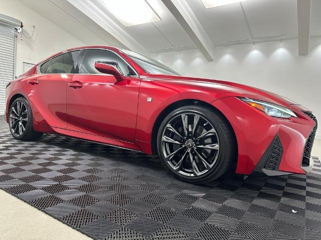 2021 Lexus IS