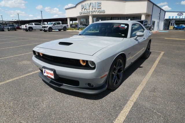 2022 Dodge Challenger