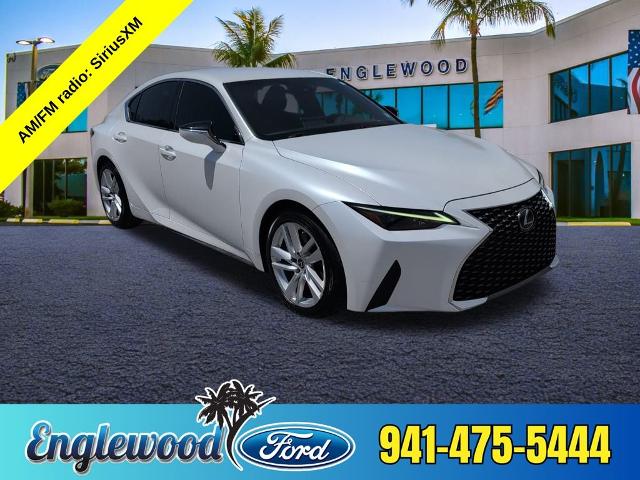 2021 Lexus IS