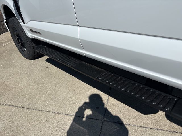 New 2026 Oxford White Ford XL image 47