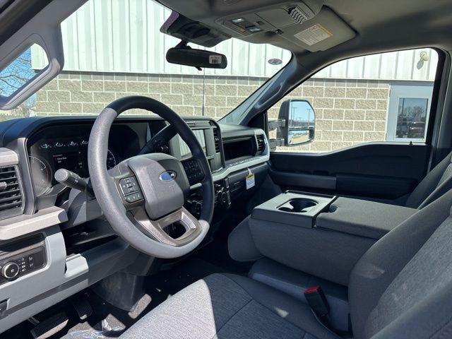 New 2026 Oxford White Ford XL image 52