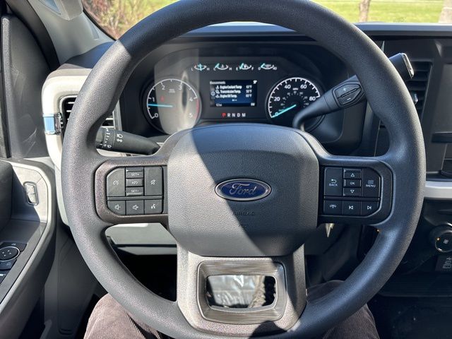 New 2026 Oxford White Ford XL image 53