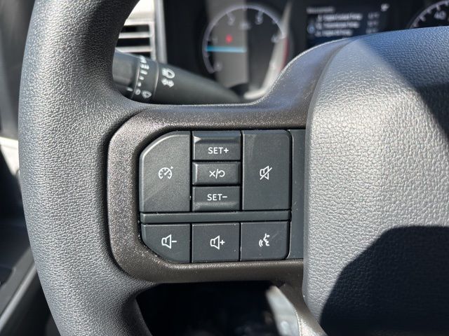 New 2026 Oxford White Ford XL image 54
