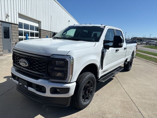 New 2026 Oxford White Ford XL image 37
