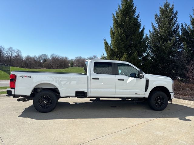 New 2026 Oxford White Ford XL image 39