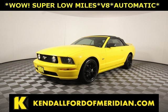 2006 Ford Mustang GT Deluxe