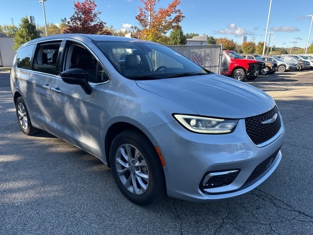 2024 Chrysler Pacifica