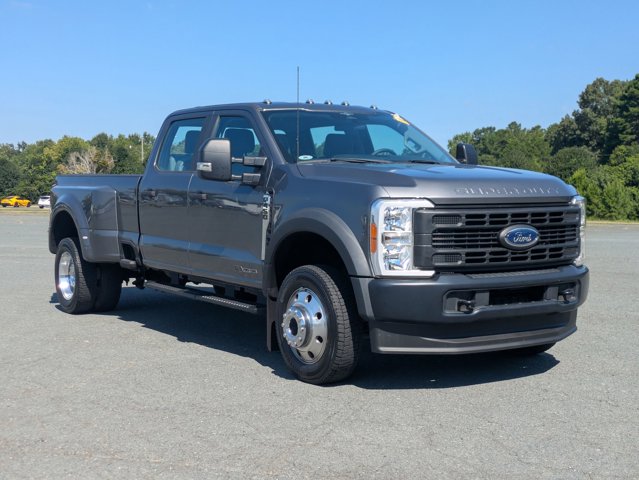2023 Ford Super Duty F-450 Drw