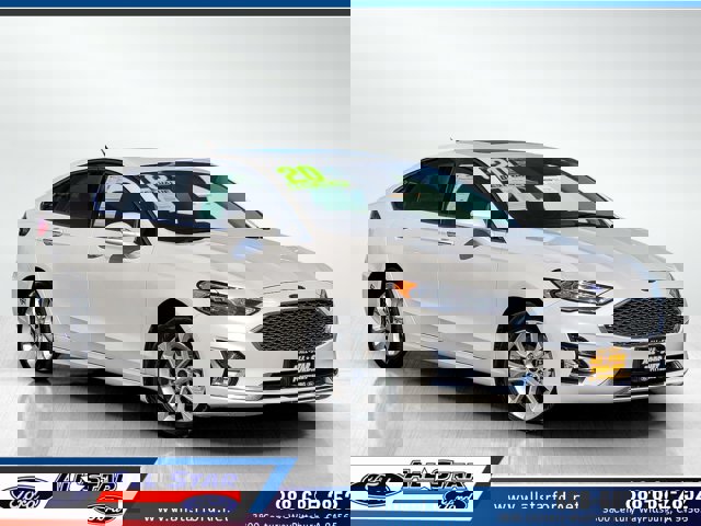2020 Ford Fusion Energi