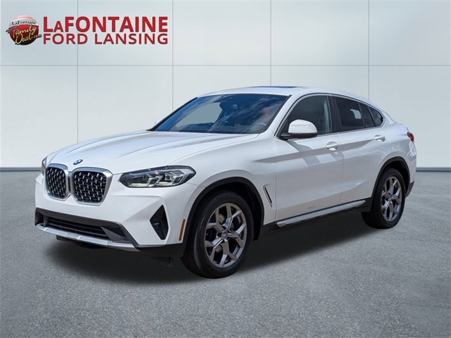 2023 BMW X4