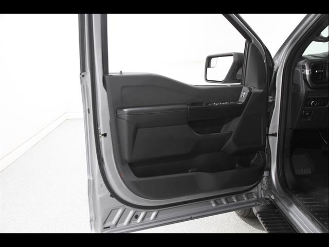 Used 2023 Iconic Silver Ford XL image 27
