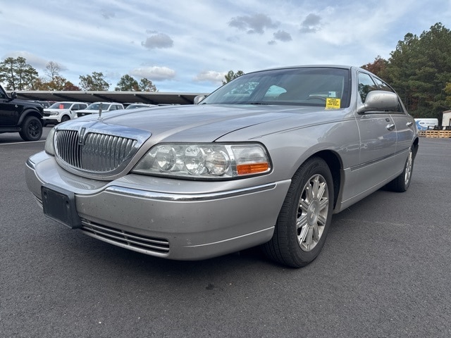 2010 Lincoln Town Car