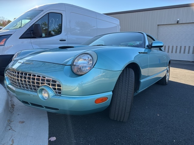 2002 Ford Thunderbird